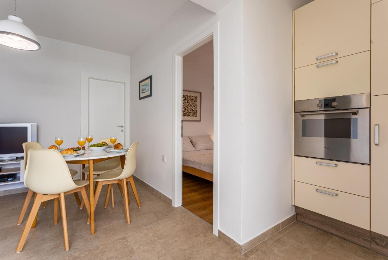 Apartments House Barbara 2 Kornić 外观 照片